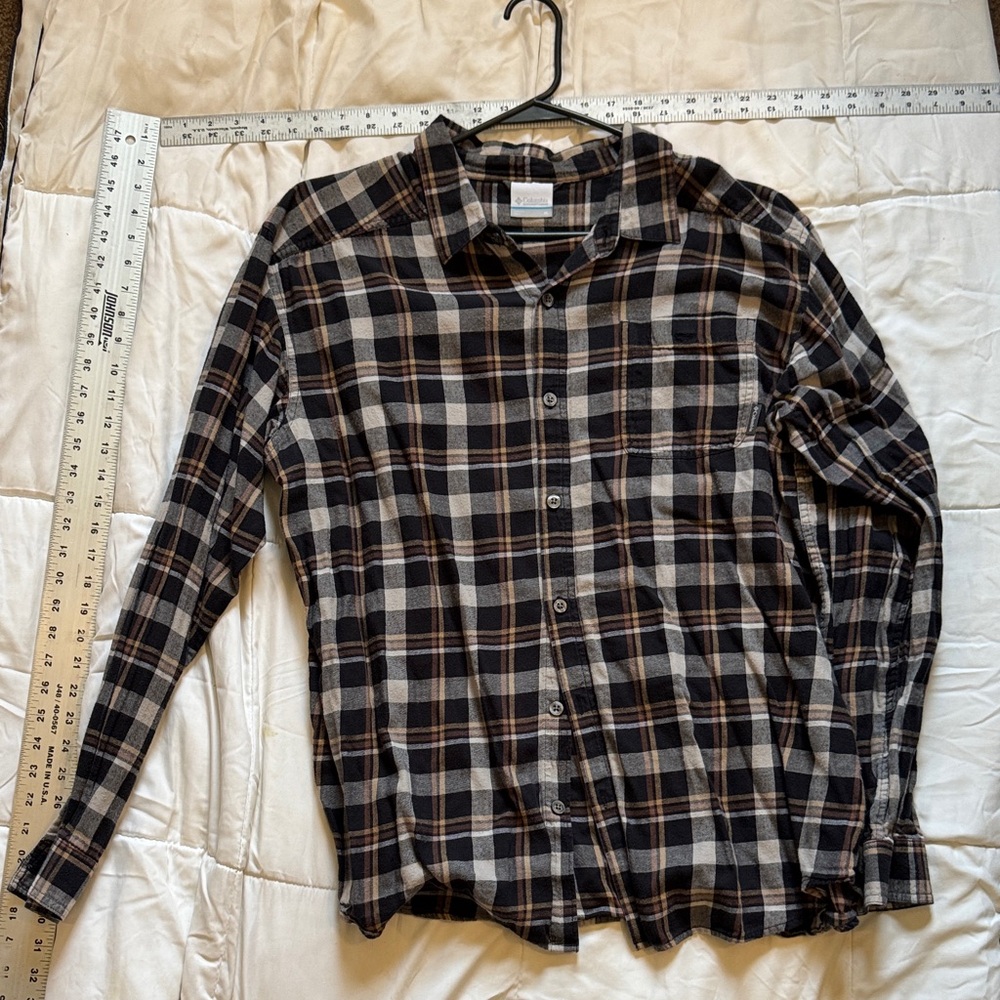 Columbia Black and Brown Plaid Casual Shirt